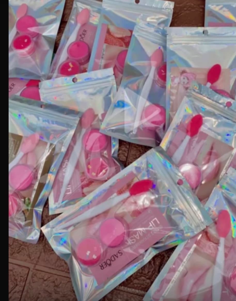 pink lips set - Main Image